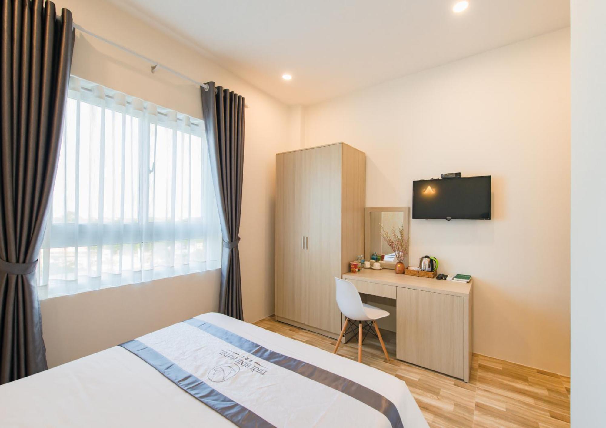 Thoi Binh Hotel Cam Lam エクステリア 写真